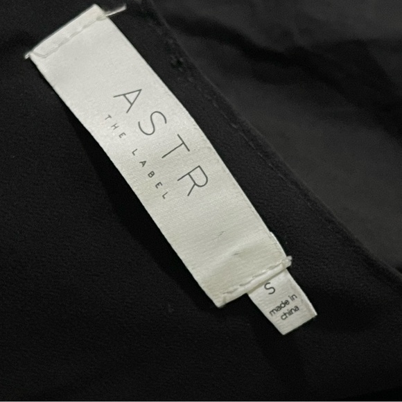 ASTR the Label Long Puff Sleeve Tie Neck Cotton Dress in Black Sz. Small - Picture 15 of 15